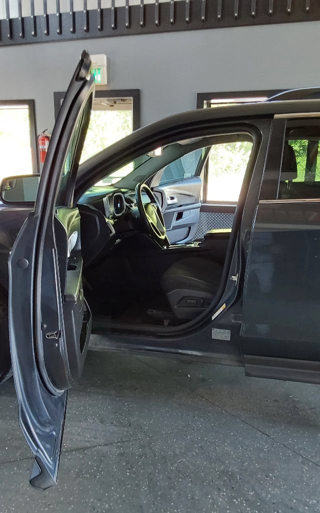 Used 2012 Chevrolet Equinox LT w/ Driver Convenience Package FWD image 17