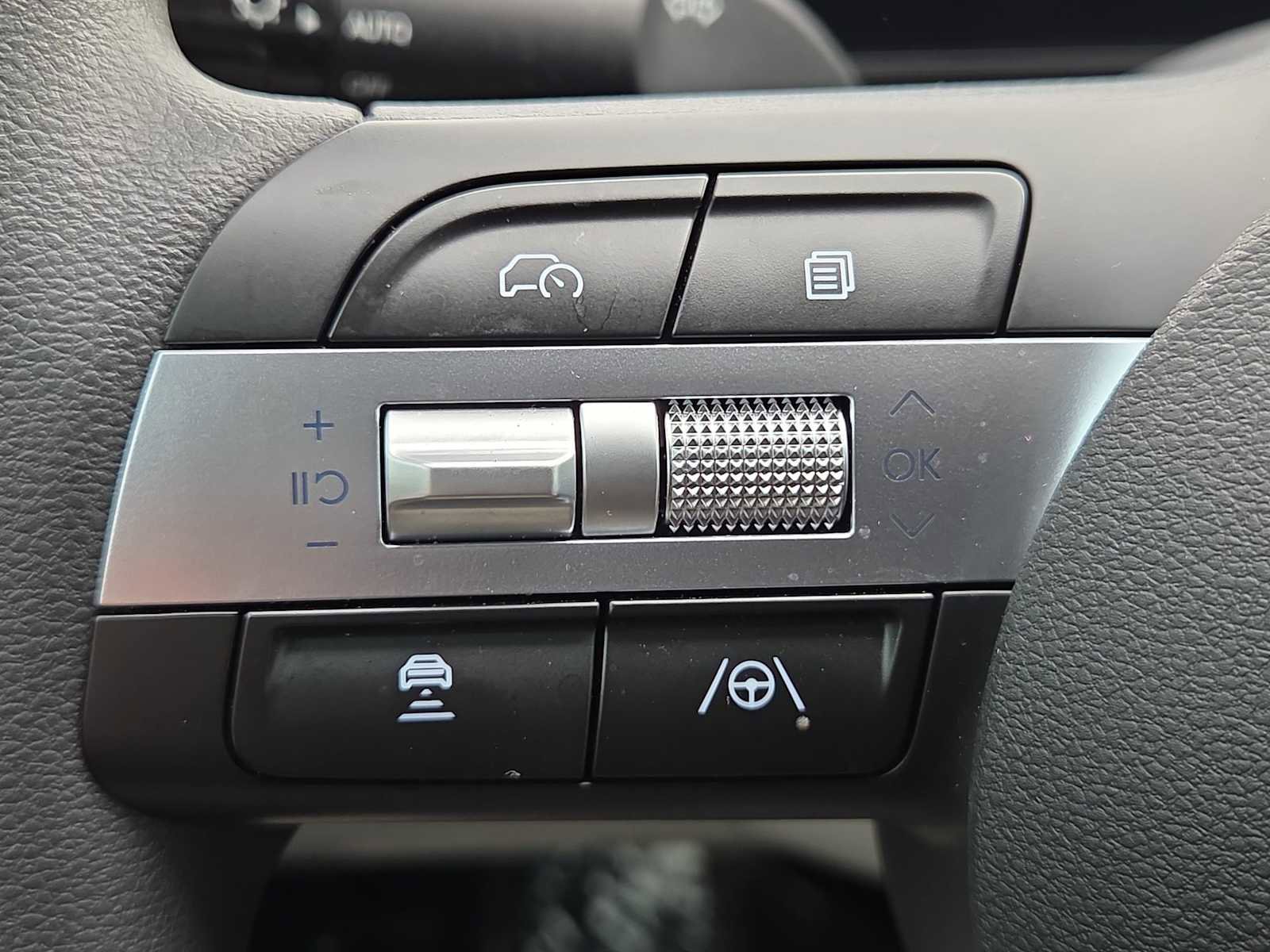 New 2026 Hyundai Tucson SEL image 23