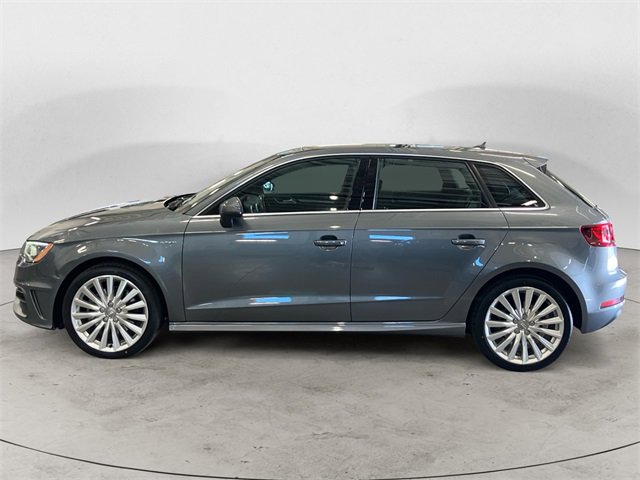 Used 2016 Audi A3 e-tron Premium Plus w/ Premium Plus Package image 2