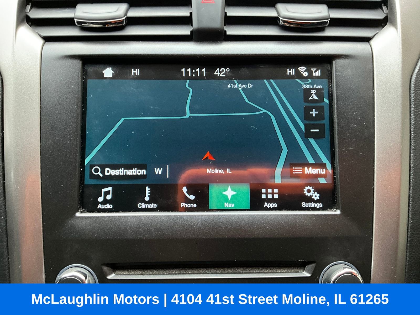 Used 2017 Ford Fusion SE w/ Fusion SE Technology Package AWD/4WD image 5