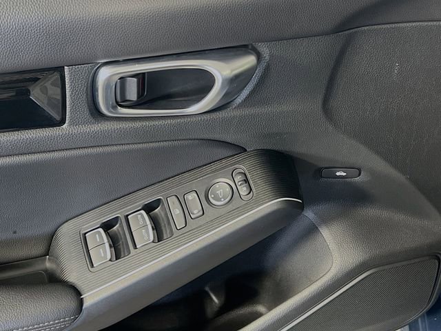Used 2025 Honda Civic Sport image 12