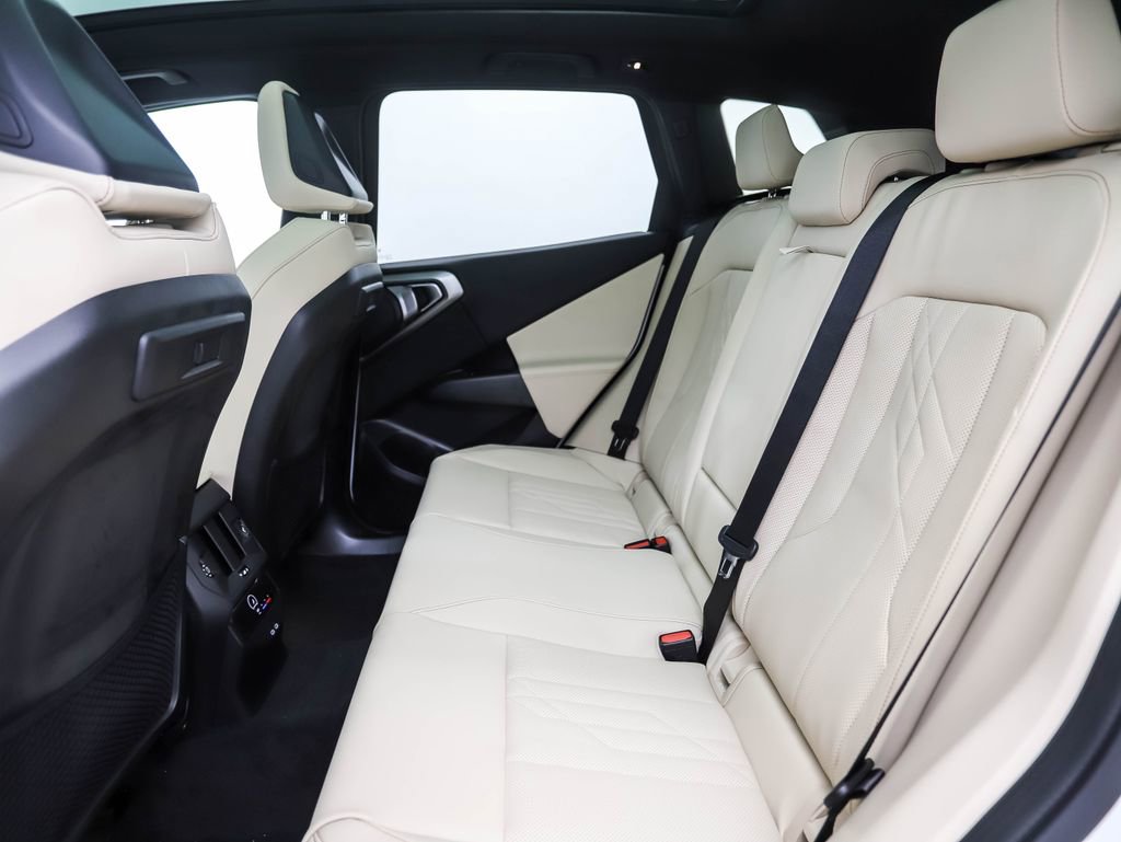 Used 2026 BMW X3 xDrive30 image 21