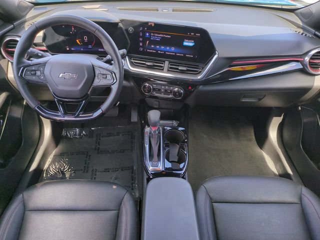 Used 2025 Chevrolet Trax RS w/ Driver Confidence Package FWD image 16