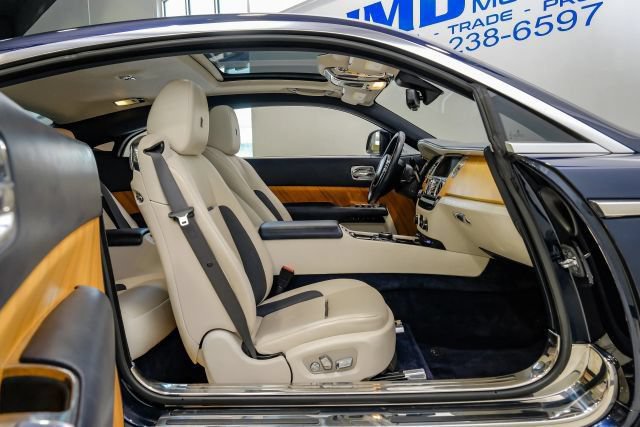Used 2017 Rolls-Royce Wraith RWD image 51