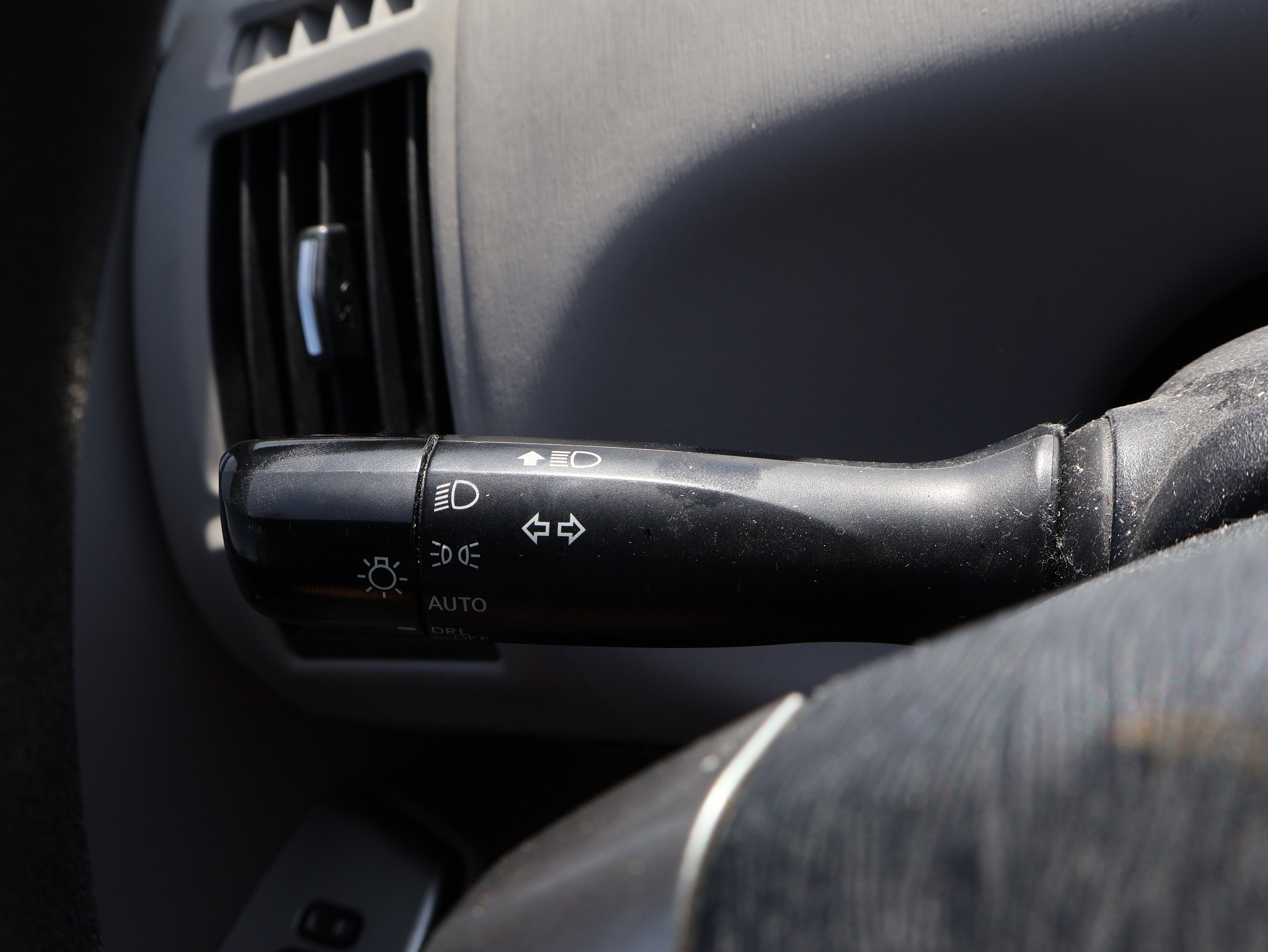 Used 2015 Toyota Prius V Three image 49