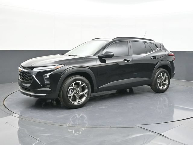 New 2026 Chevrolet Trax LT w/ Driver Confidence Package FWD image 4