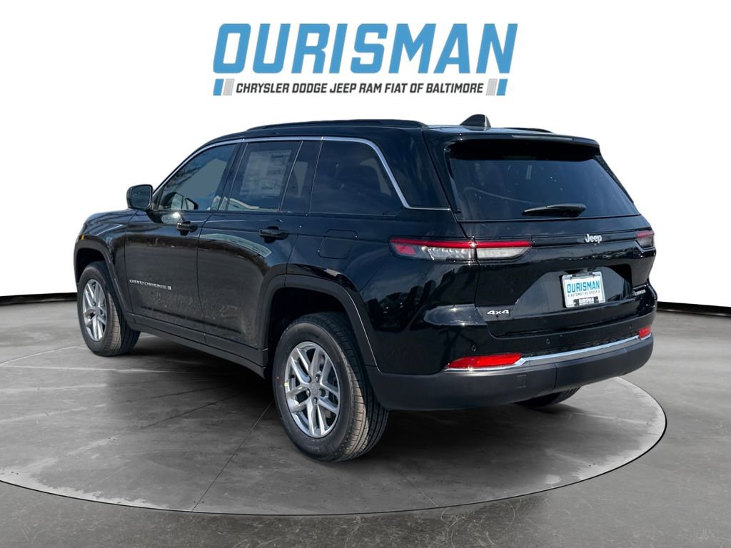 New 2026 Jeep Grand Cherokee Laredo image 4