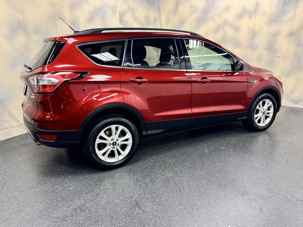 Used 2018 Ford Escape SE image 10