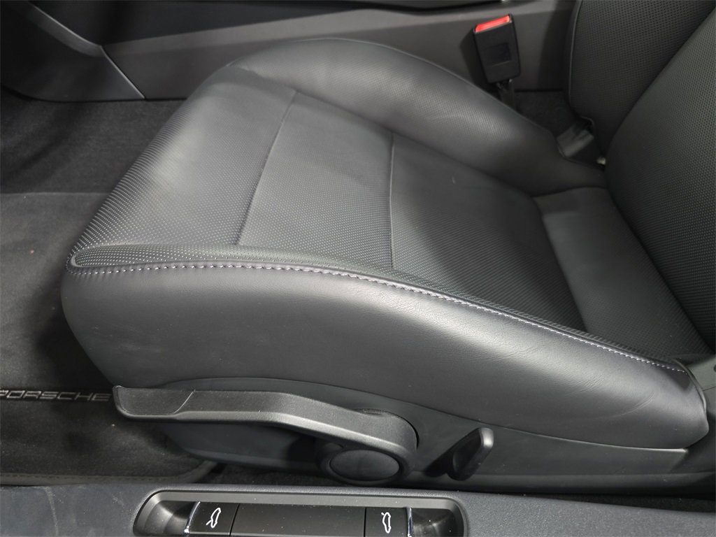 Certified 2024 Porsche 718 Cayman GT4 image 23