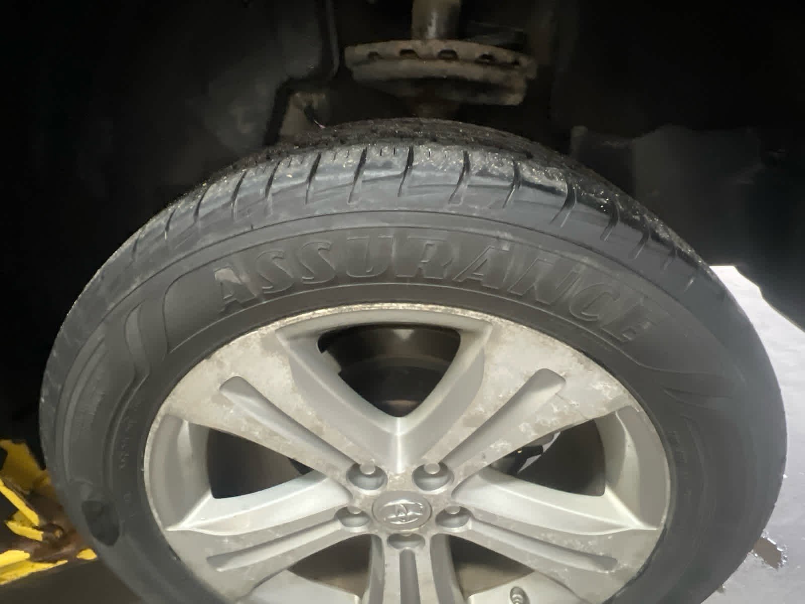 Used 2012 Toyota Highlander Limited w/ Tow Pkg image 5