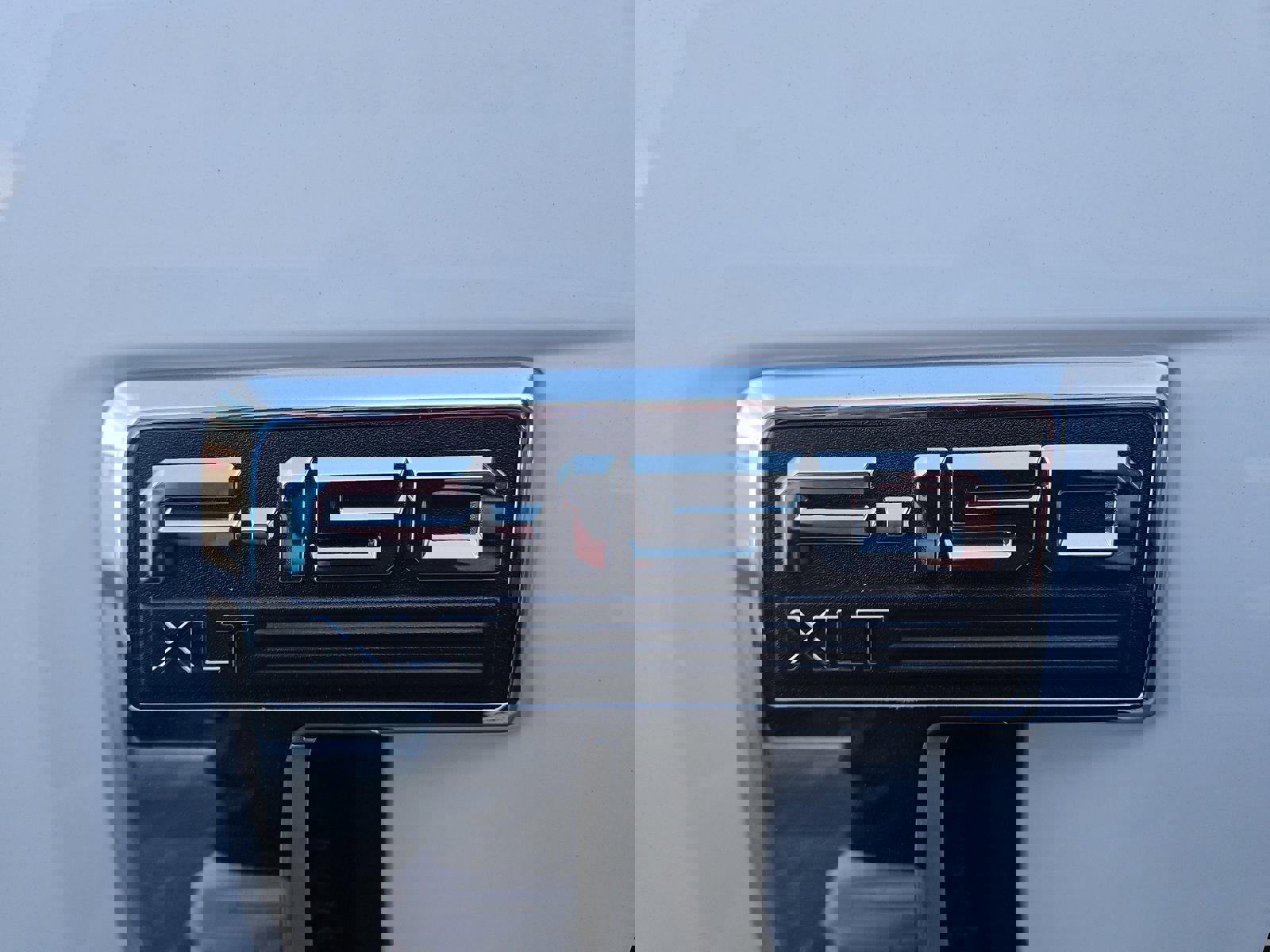 Used 2024 Ford F150 XLT w/ Equipment Group 302A MID image 22