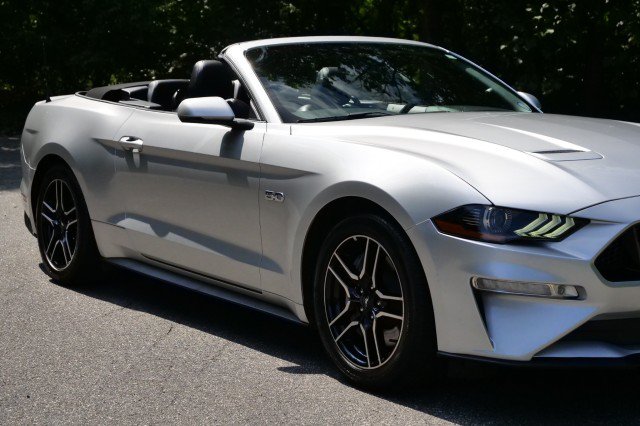 Used 2018 Ford Mustang GT Premium RWD image 40