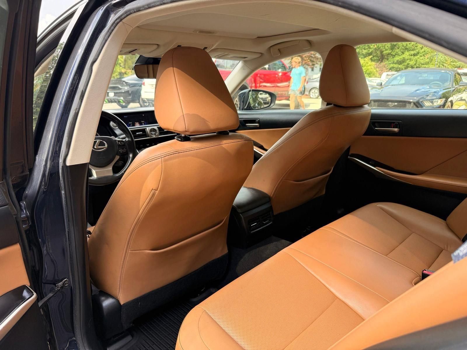 Used 2017 Lexus IS 300 AWD w/ Premium Package image 30