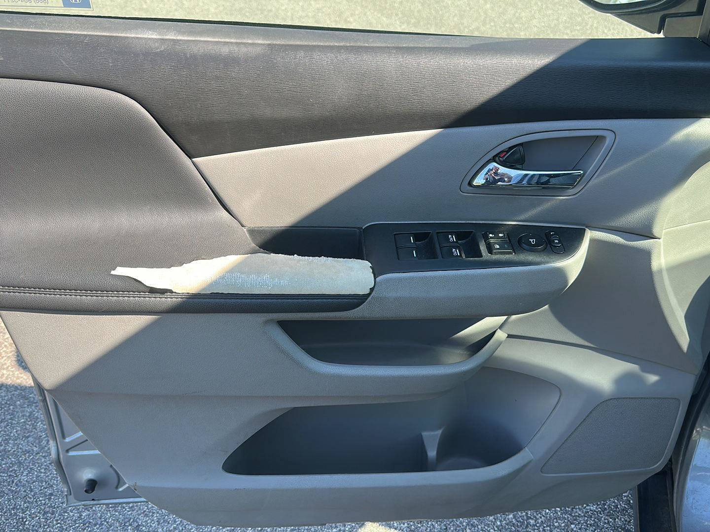 Used 2016 Honda Odyssey SE image 9