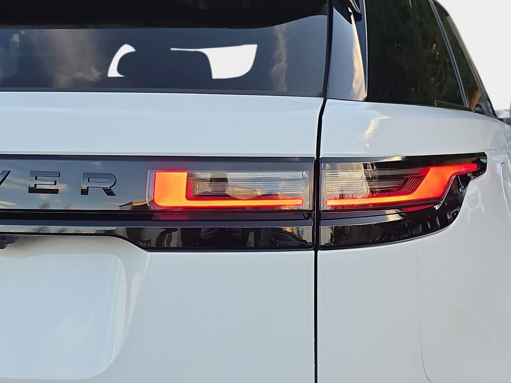 New 2026 Land Rover Range Rover Velar S AWD/4WD image 36