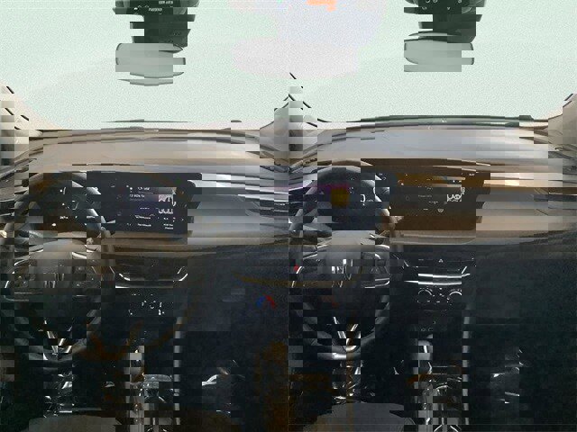 Used 2025 Buick Encore GX Preferred image 21