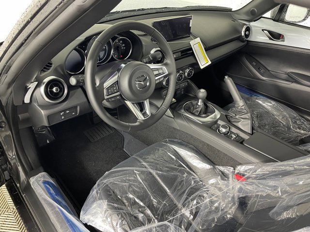 New 2025 MAZDA MX-5 Miata Grand Touring image 2