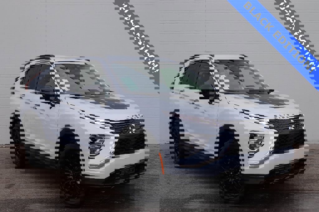 New 2025 Mitsubishi Eclipse Cross Black Edition video 1