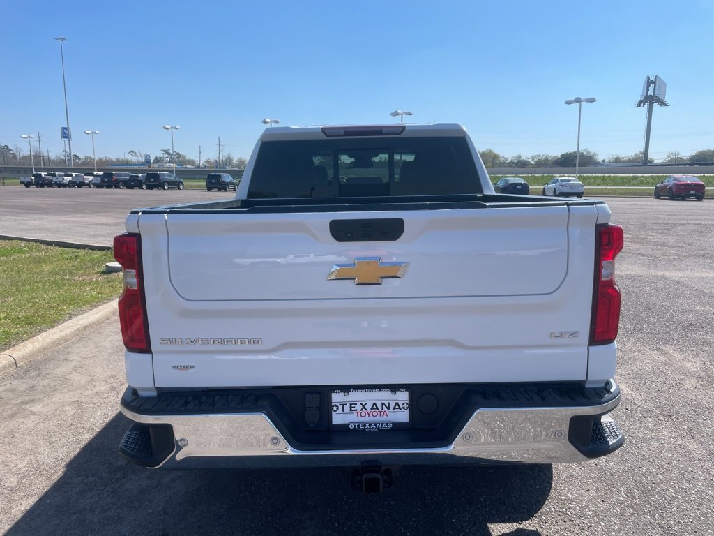 Used 2023 Chevrolet Silverado 1500 LTZ w/ LTZ Convenience Package II image 11