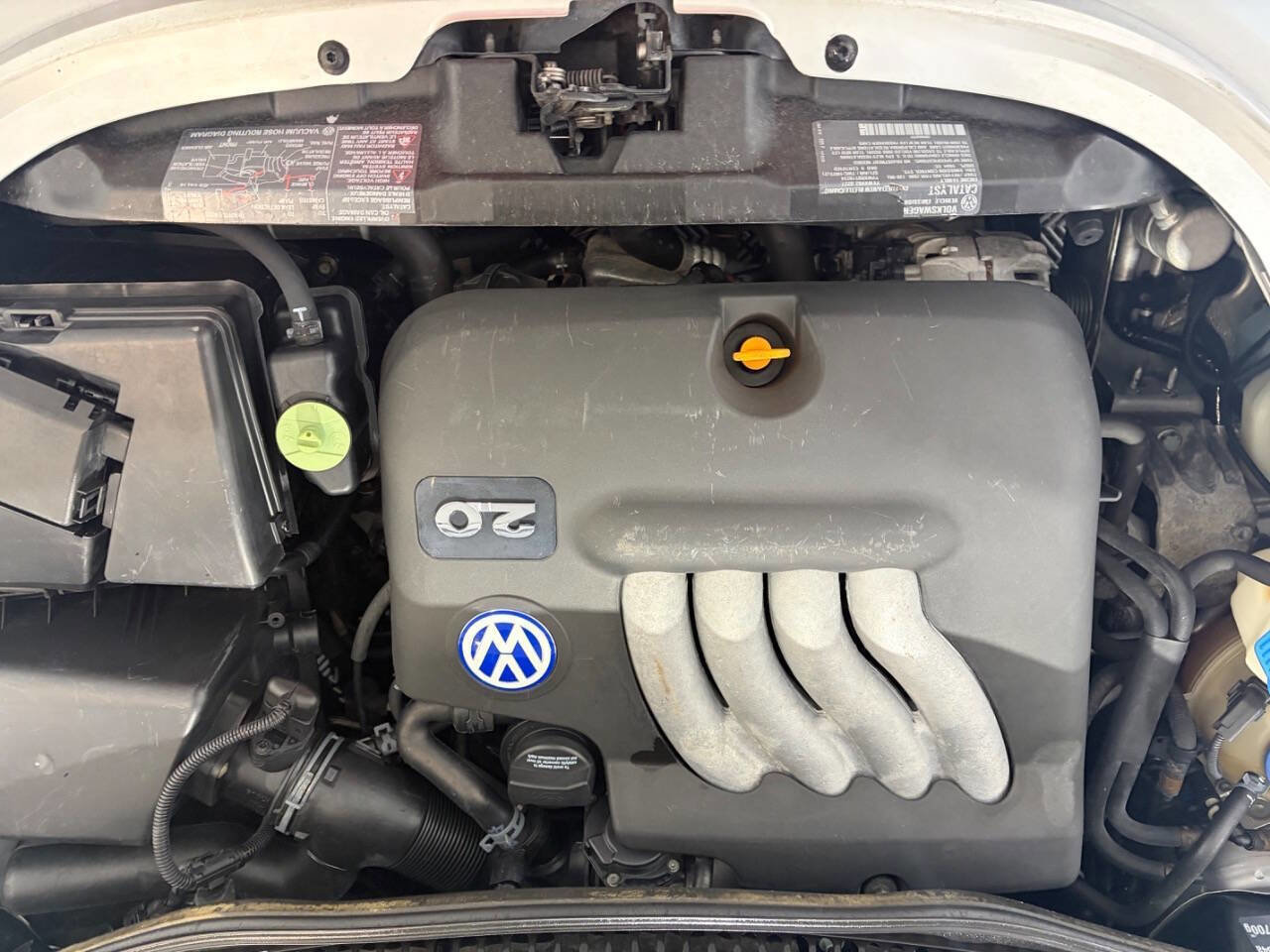 Used 2000 Volkswagen Beetle GLS FWD image 30