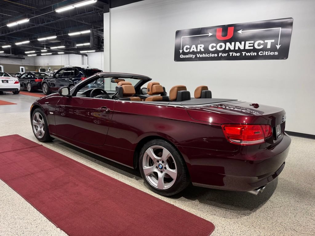 Used 2010 BMW 328i Convertible RWD image 15