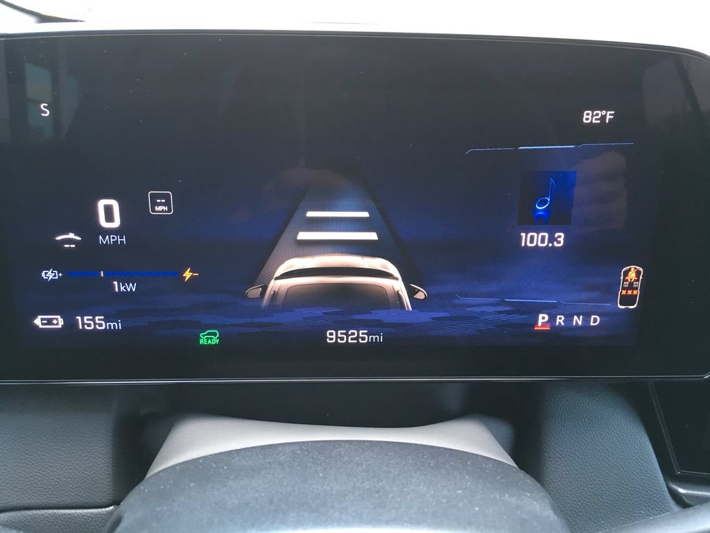 Used 2024 Chevrolet Equinox EV RS AWD/4WD image 2