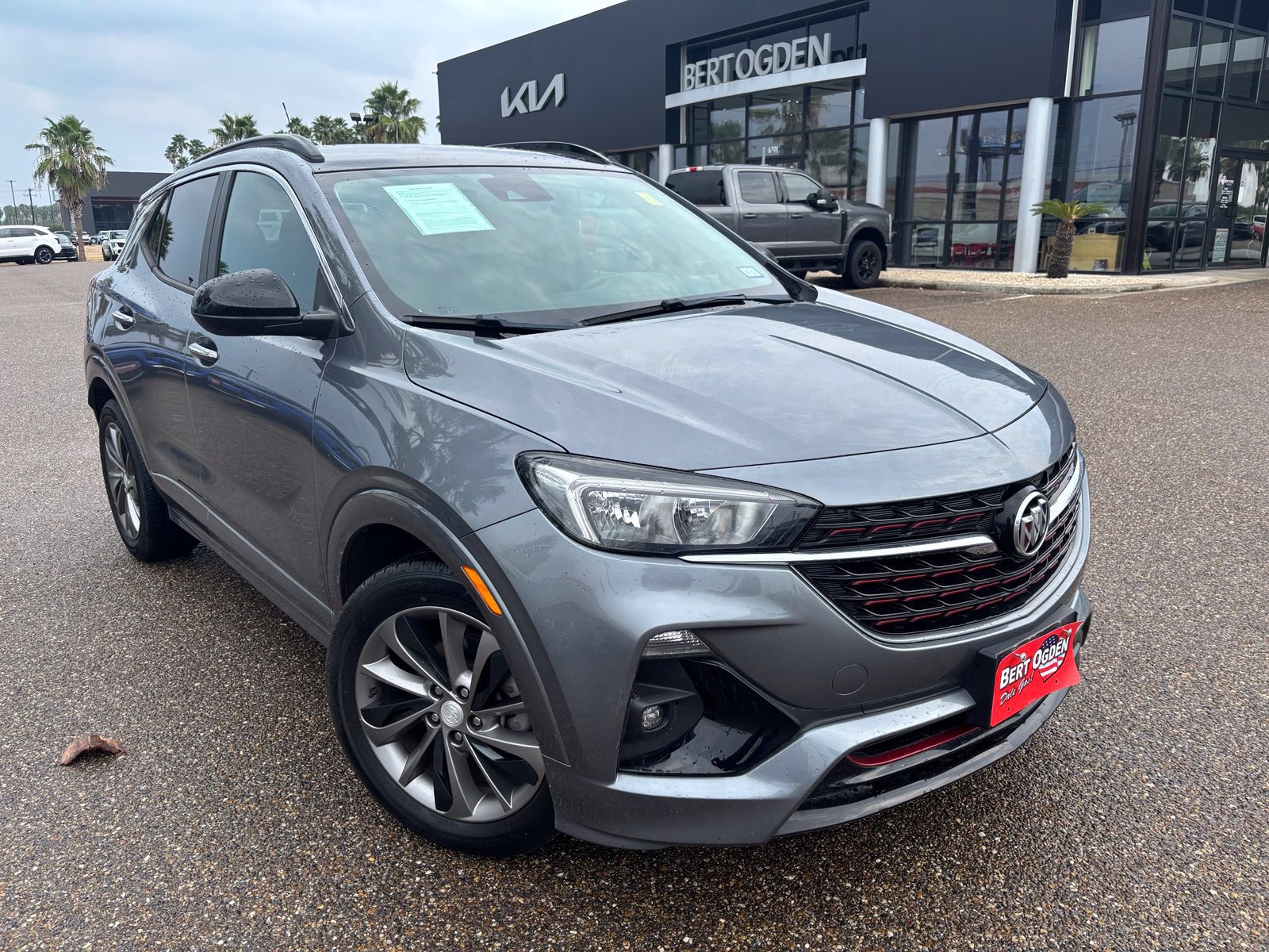 Used 2020 Buick Encore GX Select w/ Sport Touring Package FWD image 1