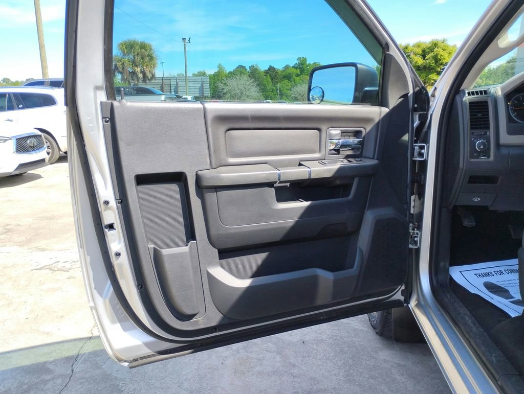 Used 2012 RAM 1500 Express RWD image 15