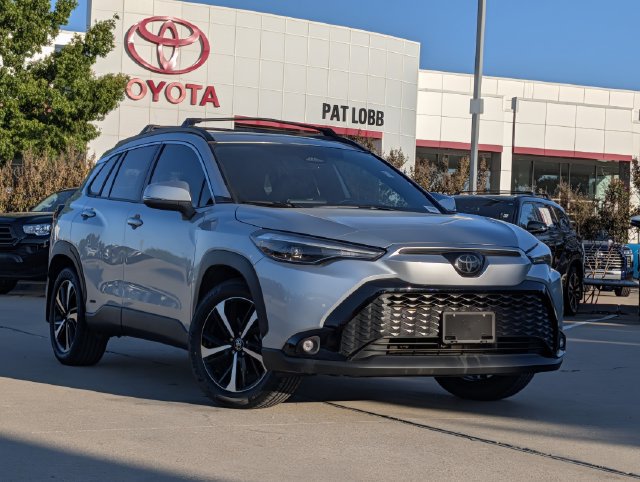 Certified 2023 Toyota Corolla Cross AWD Hybrid w/ Convenience Package image 2