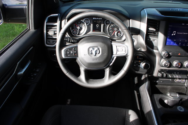 Used 2019 RAM 1500 Big Horn AWD/4WD image 29