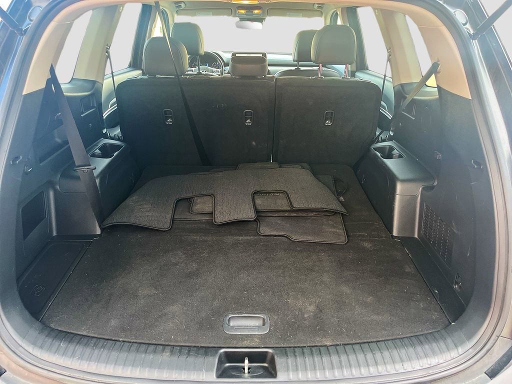 Used 2022 Kia Telluride LX image 25