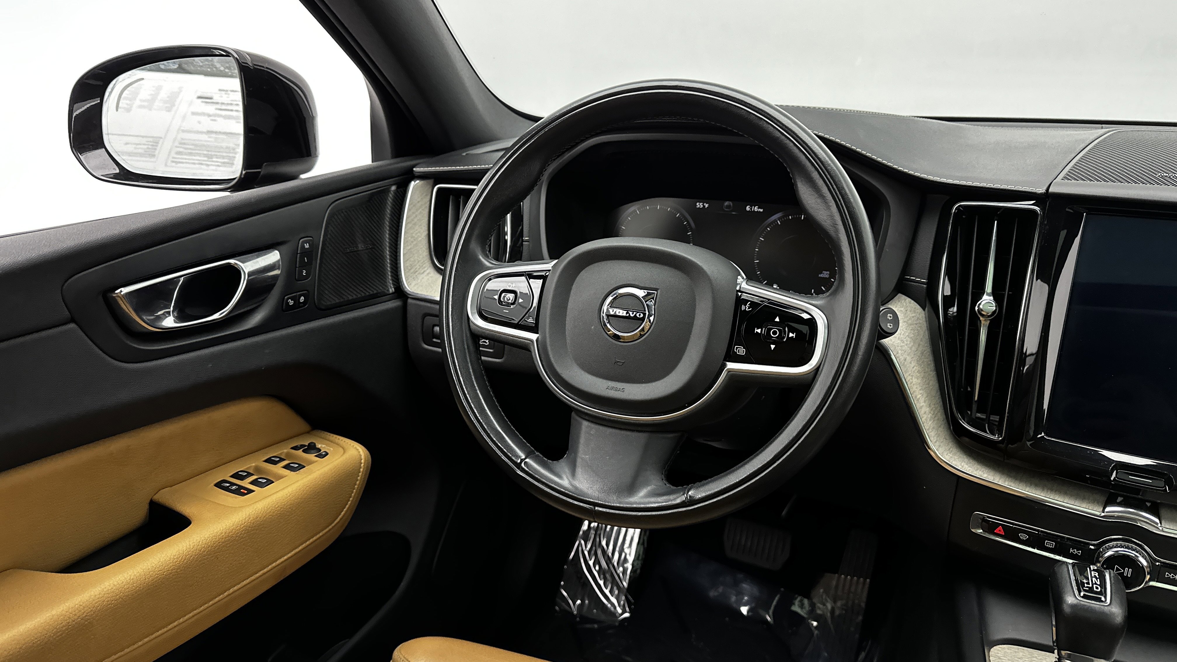 Used 2019 Volvo XC60 T6 Inscription w/ Protection Package Premier image 31