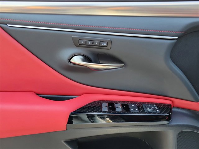 New 2025 Lexus ES 350 F Sport image 17