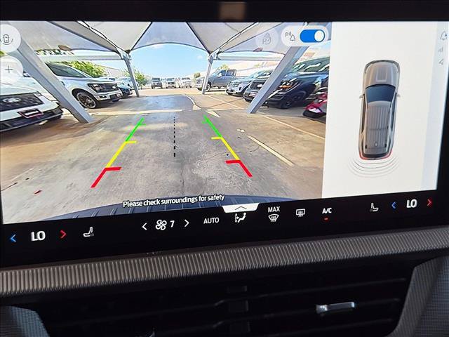 New 2026 Ford Explorer Active RWD image 13