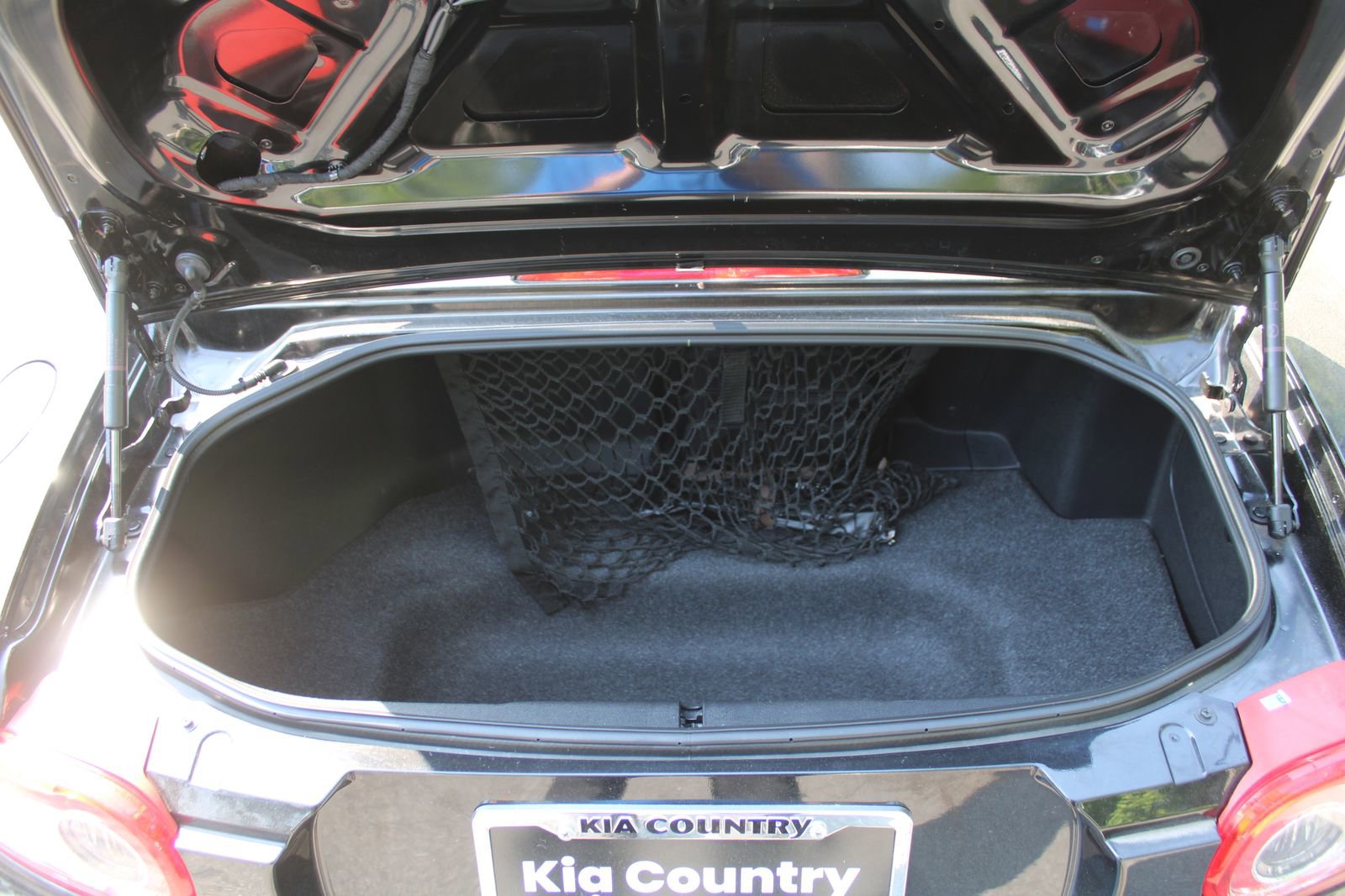 Used 2009 MAZDA MX-5 Miata Sport RWD image 17