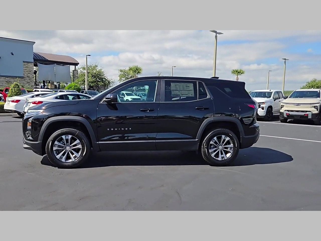 New 2026 Chevrolet Equinox LT image 17