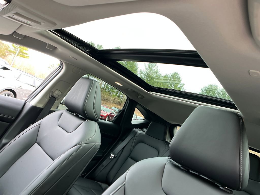 Used 2025 Nissan Murano SL image 21