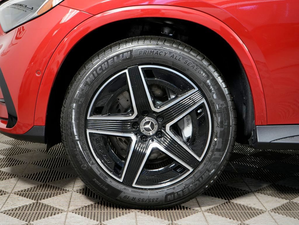 Certified 2026 Mercedes-Benz GLC 300 4MATIC image 32