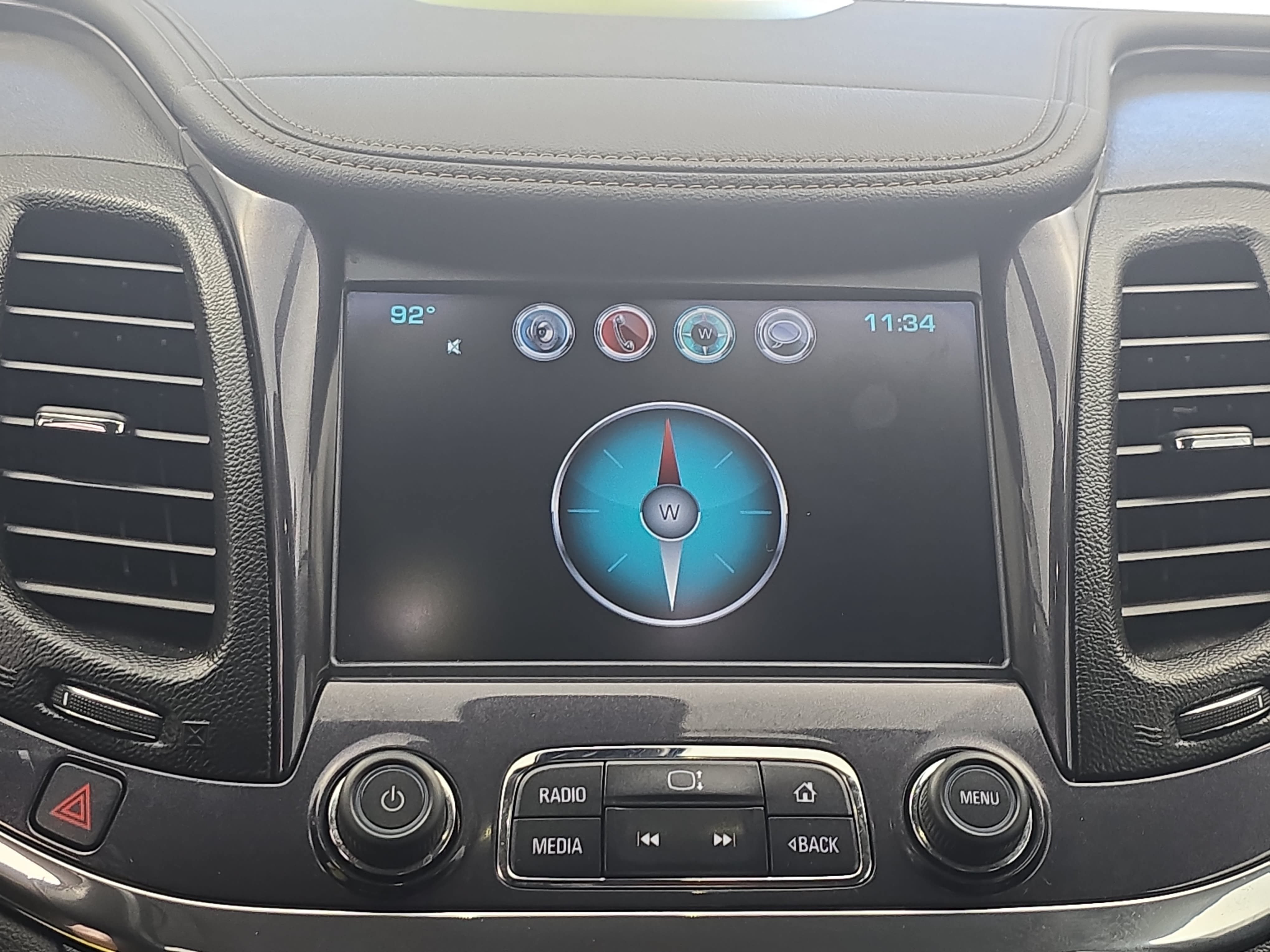 Used 2017 Chevrolet Impala LT FWD image 21