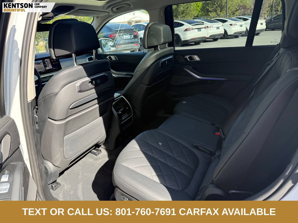 Used 2025 BMW X7 xDrive40i AWD/4WD image 35