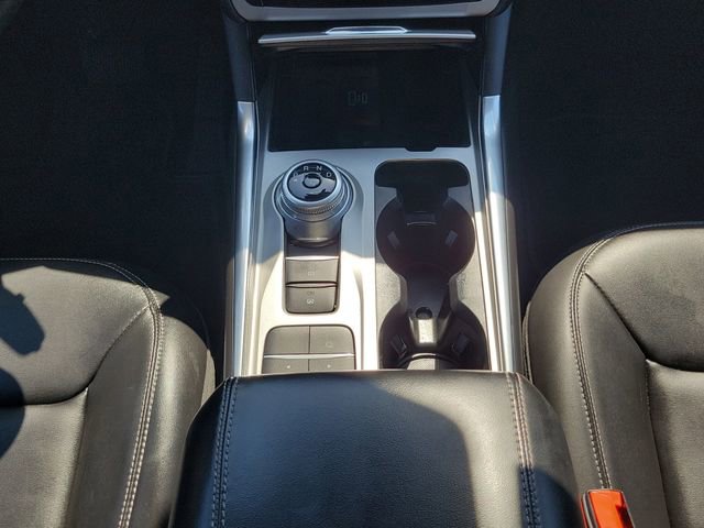 Used 2022 Ford Explorer XLT w/ Equipment Group 202A image 16