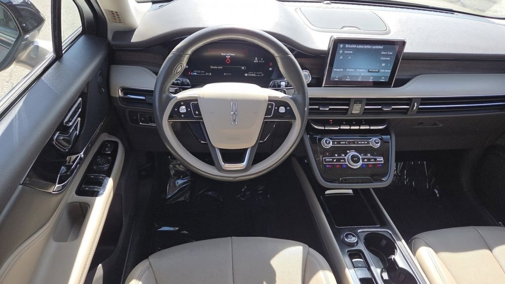 Used 2020 Lincoln Corsair Reserve w/ Equipment Group 201A image 34