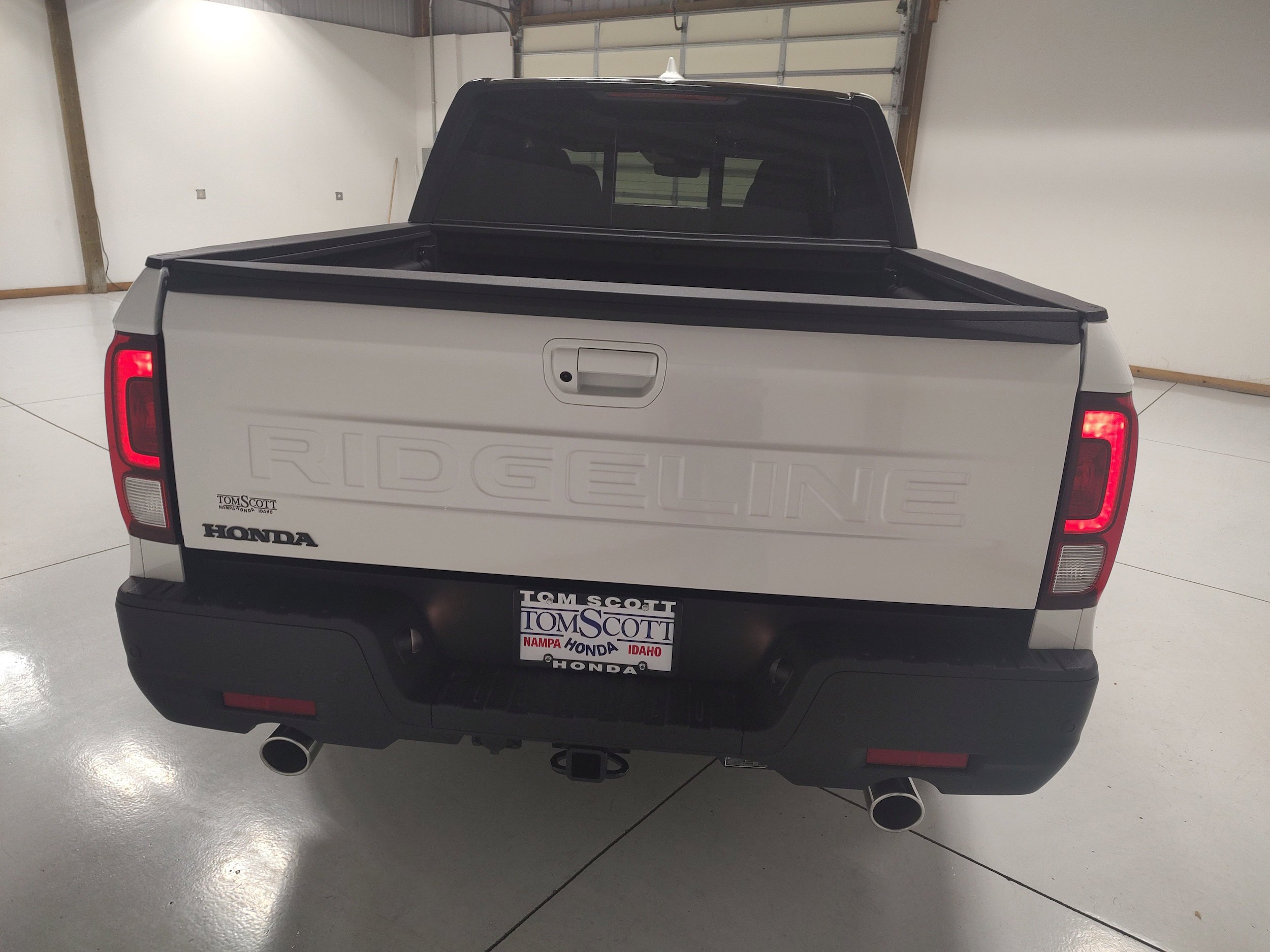 New 2026 Honda Ridgeline Black Edition image 12