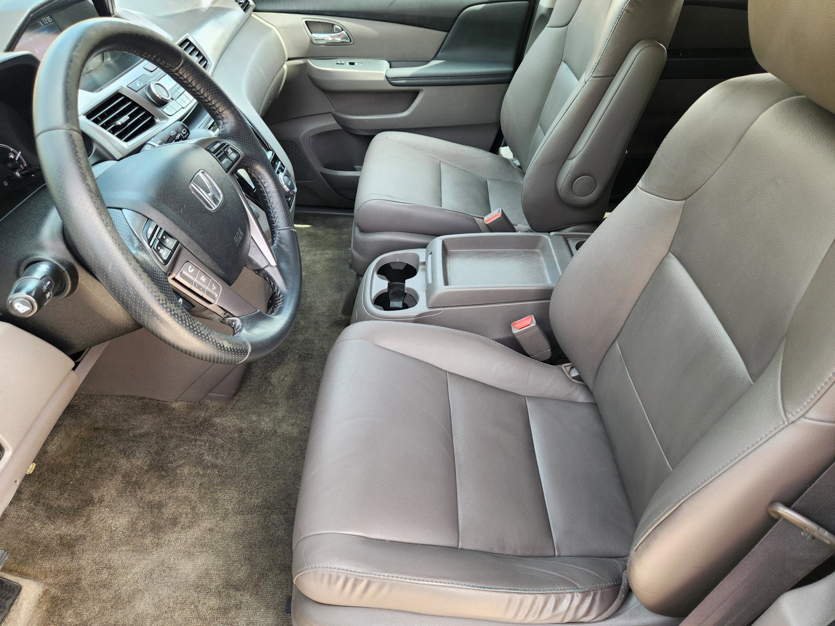 Used 2015 Honda Odyssey EX-L image 9