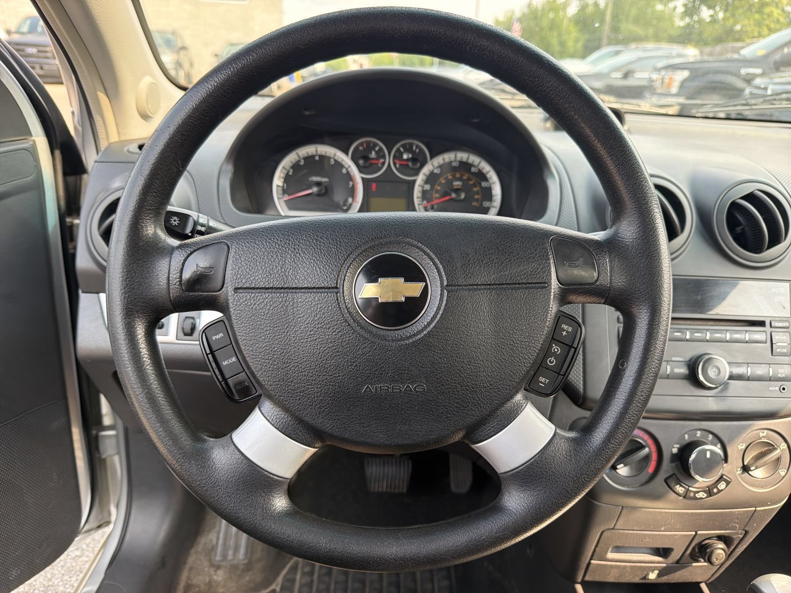 Used 2011 Chevrolet Aveo LT w/ Power and Convenience Package FWD image 22