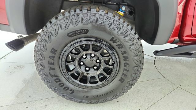 Used 2024 GMC Canyon AT4X w/ AT4X AEV Edition AWD/4WD image 61