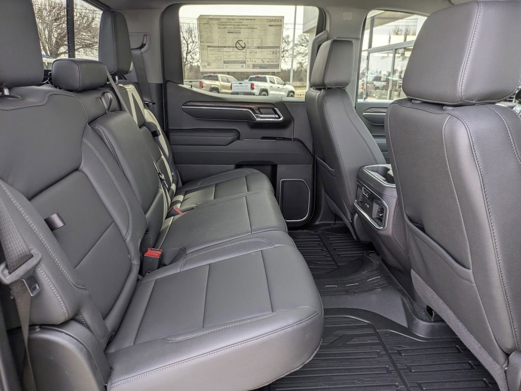 New 2026 GMC Sierra 1500 SLT image 28