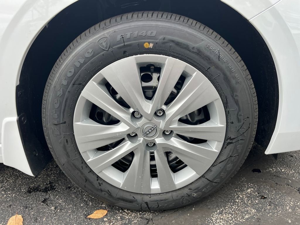 New 2025 Nissan Sentra S image 11