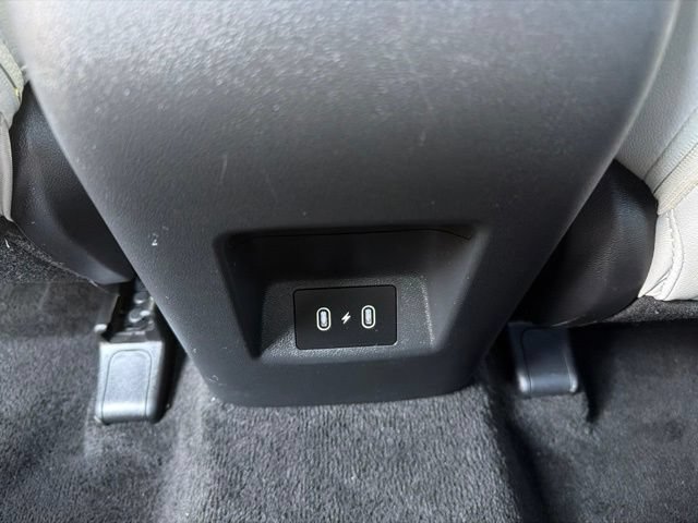Used 2025 Hyundai Santa Cruz SEL FWD image 29