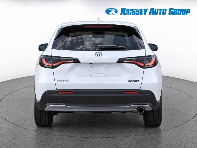 Used 2025 Honda HR-V Sport image 7
